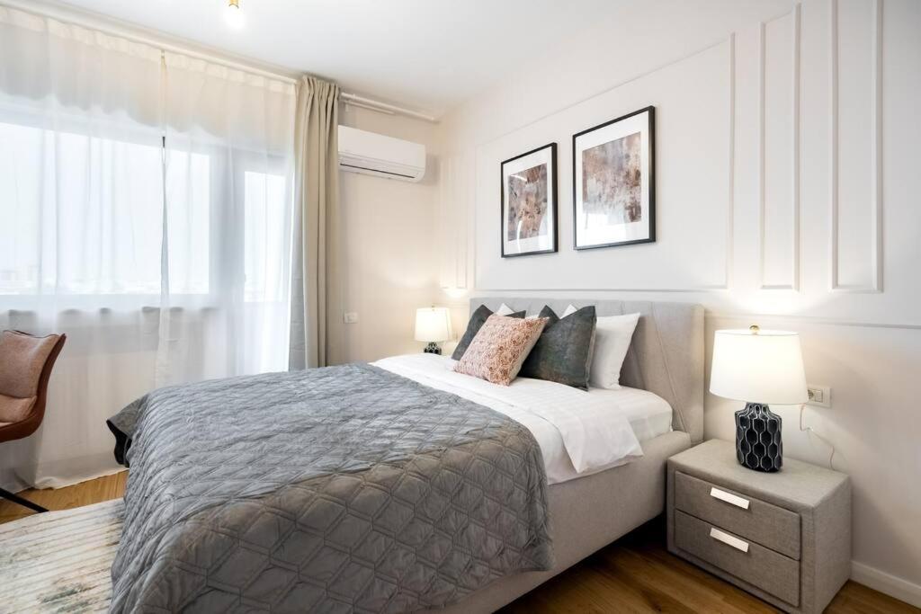 Apartamento Stunning Views 3Br Sunny Flat - Amazing Terrace Bucarest Exterior foto